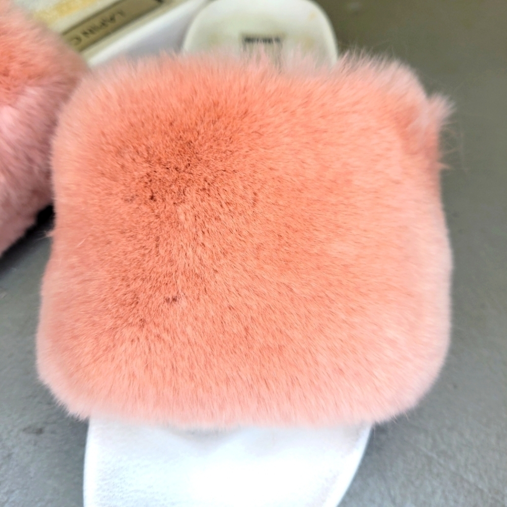 [EUC] Pink Fluffy Faux Fur Slides Slippers Platform Sandals Size 6.5 - Picture 3 of 12